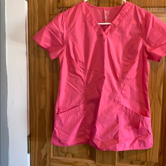 Scrub top